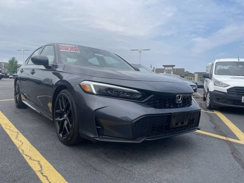 Used 2025 Honda Civic Sport image 10