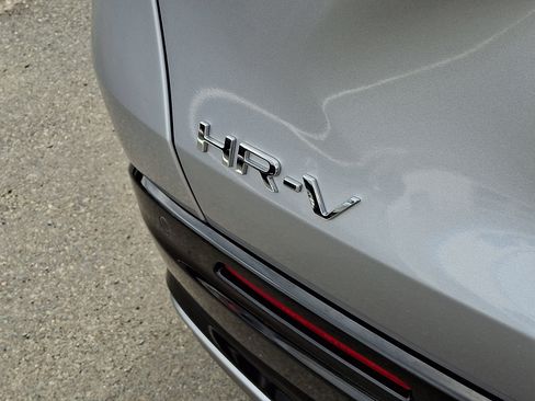 Used 2026 Honda HR-V EX-L image 31