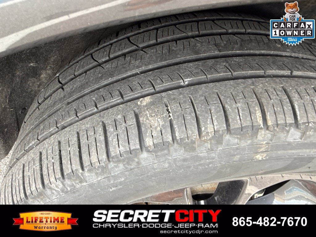 Used 2023 Dodge Durango R/T AWD/4WD image 18