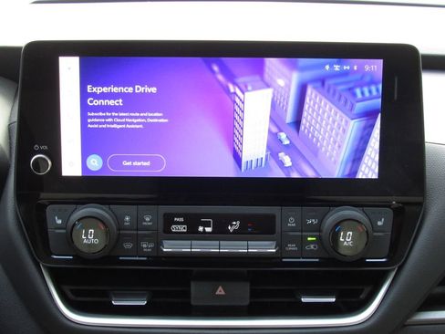 Certified 2025 Toyota Grand Highlander AWD image 31