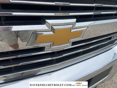 Used 2015 Chevrolet Silverado 2500 LTZ w/ LTZ Plus Package image 33