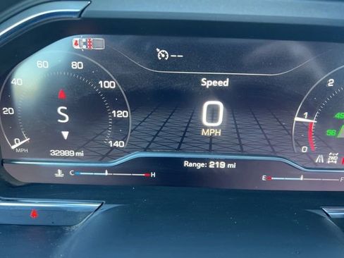 Used 2025 GMC Sierra 2500 Denali Ultimate image 19