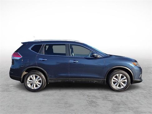 Used 2015 Nissan Rogue SV image 7