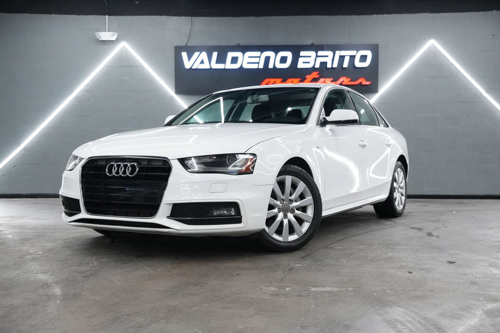 Used 2015 Audi A4 2.0T Premium FWD image 2