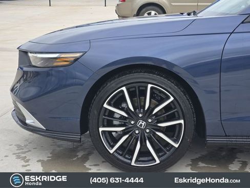 New 2026 Honda Accord Touring image 5