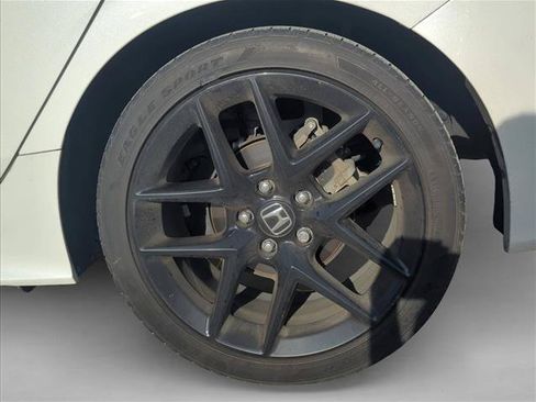 Used 2022 Honda Civic Sport image 6
