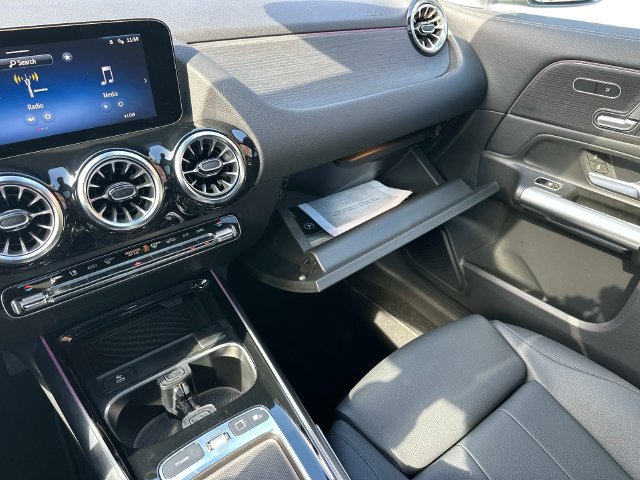 Certified 2026 Mercedes-Benz GLA 250 4MATIC image 32
