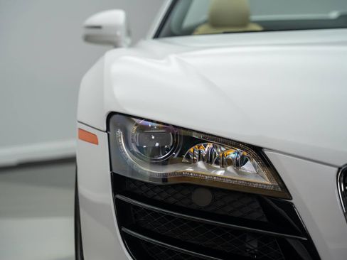 Used 2011 Audi R8 V10 AWD/4WD image 15