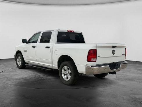 Used 2022 RAM 1500 Classic SLT AWD/4WD image 6