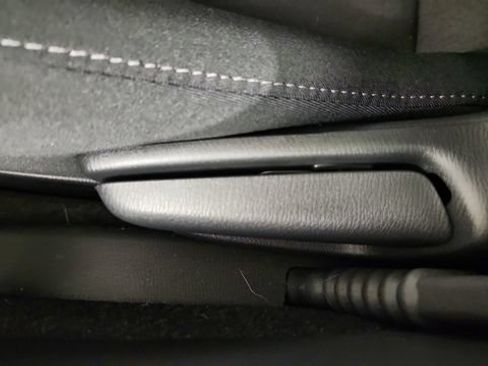 New 2026 MAZDA MX-5 Miata Club w/ Interior Package RWD image 13