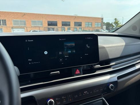 Used 2026 Kia Carnival FWD image 20