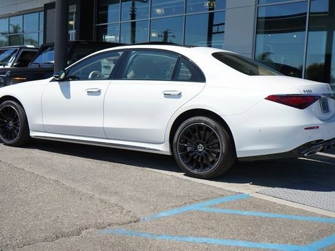 New 2025 Mercedes-Benz S 580 4MATIC Sedan image 6