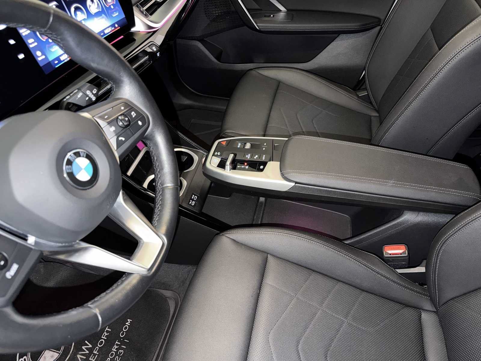 Used 2023 BMW X1 xDrive28i w/ Premium Package AWD/4WD image 19
