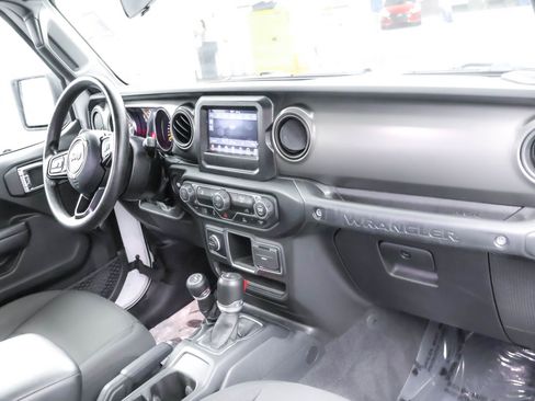 Used 2023 Jeep Wrangler Sport AWD/4WD image 26