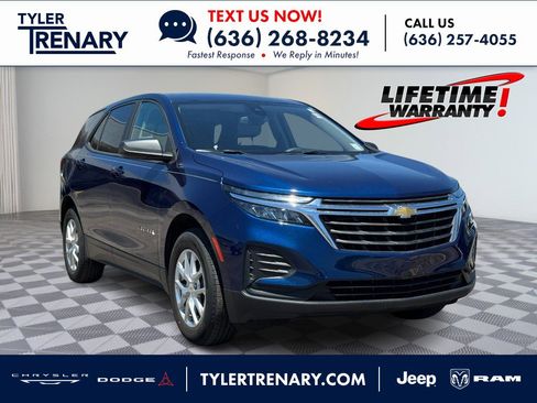 Used 2023 Chevrolet Equinox LS w/ LS Convenience Package FWD image 1