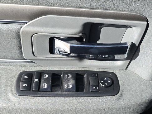 Used 2019 RAM 1500 Classic Warlock w/ Electronics Group image 22