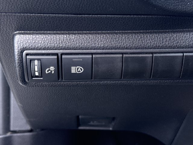 Certified 2025 Toyota Corolla LE FWD image 23