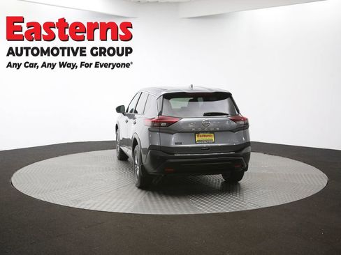 Used 2021 Nissan Rogue S image 36