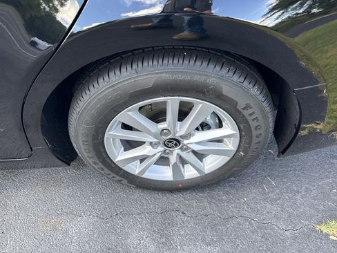 New 2025 Toyota Camry LE image 12