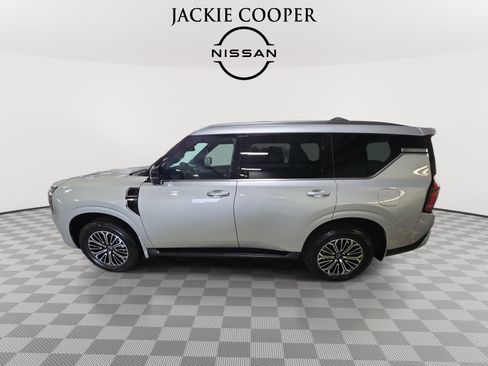 New 2026 Nissan Armada SL w/ Captain's Chari Seat Package AWD/4WD image 8