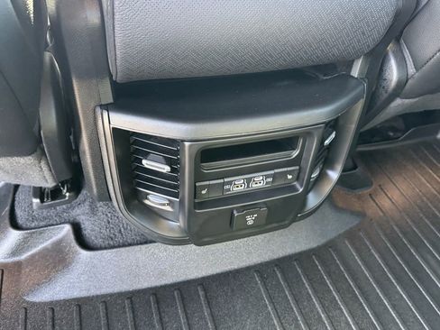 Used 2025 RAM 1500 Laramie image 15