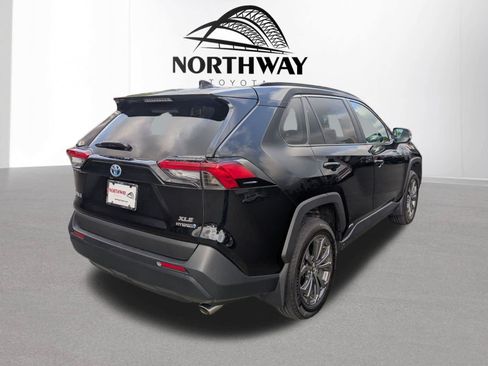Used 2024 Toyota RAV4 XLE Premium w/ Weather Package AWD/4WD image 3