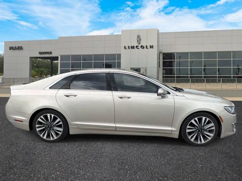 Used 2017 Lincoln MKZ Reserve w/ Climate Package FWD image 2