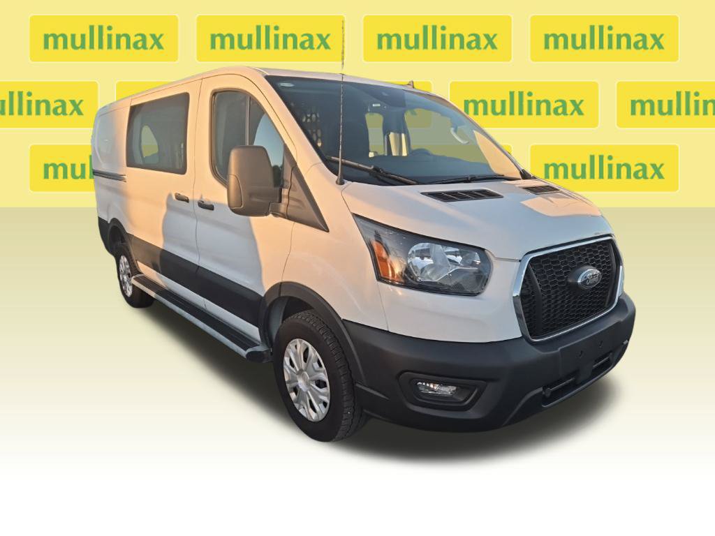 Certified 2025 Ford Transit 250 Low Roof w/ Exterior Upgrade Package RWD image 33