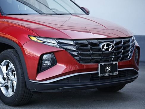 Used 2023 Hyundai Tucson SEL image 2