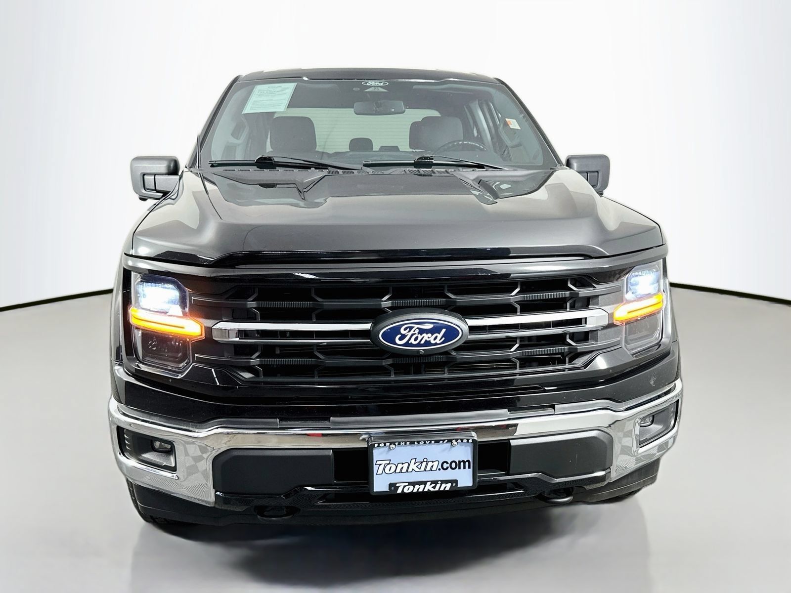 Used 2024 Ford F150 XLT w/ Mobile Office Package AWD/4WD image 2
