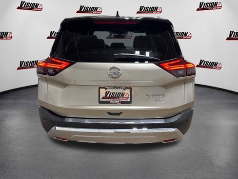 Used 2021 Nissan Rogue Platinum AWD/4WD image 6
