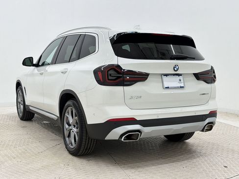 Certified 2024 BMW X3 sDrive30i w/ Convenience Package RWD image 3