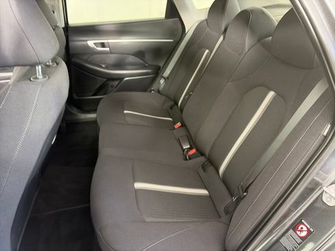 Used 2023 Hyundai Sonata SEL FWD image 13