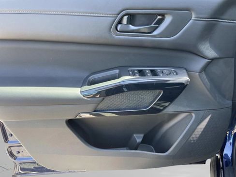 New 2026 Nissan Pathfinder SV FWD image 23