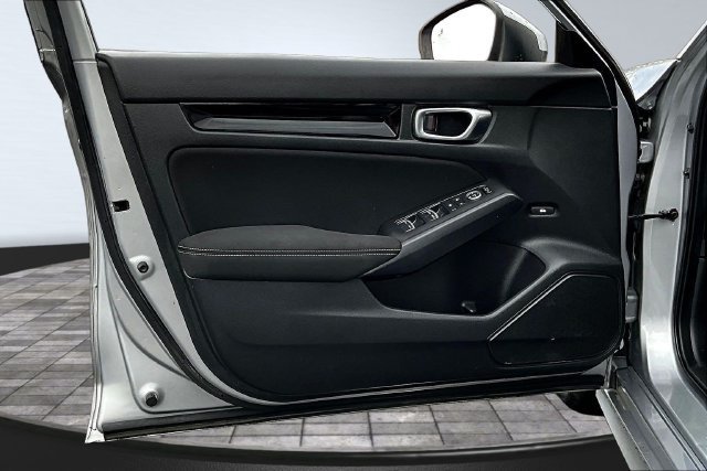 Used 2022 Honda Civic EX image 19