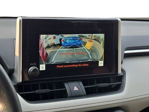 Certified 2025 Toyota RAV4 XLE w/ Convenience Package AWD/4WD image 21