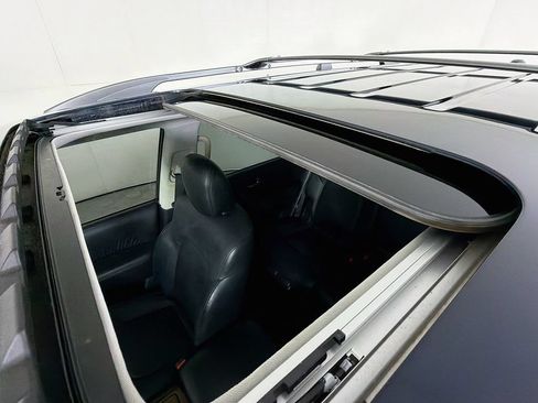 Used 2022 Nissan Armada SL RWD image 15