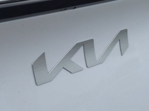 New 2026 Kia Sportage LX w/ LX Convenience Package FWD image 30