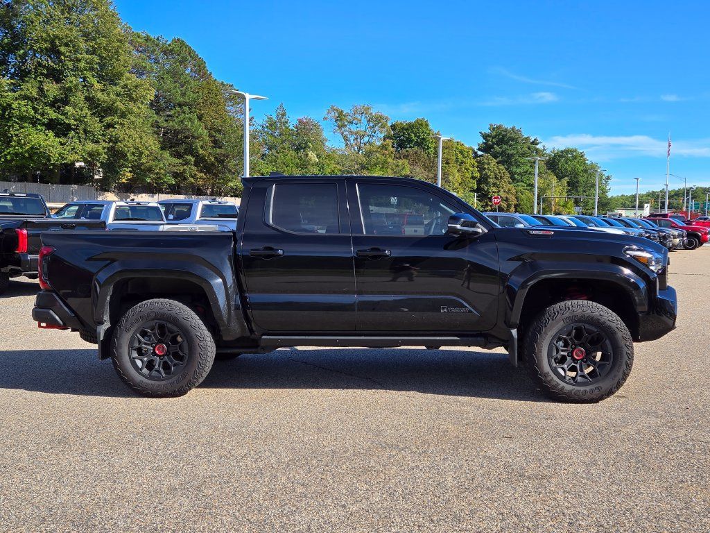 Used 2026 Toyota Tacoma TRD Pro AWD/4WD image 7
