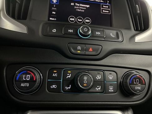 Certified 2024 GMC Terrain SLE w/ Driver Convenience Package AWD/4WD image 17
