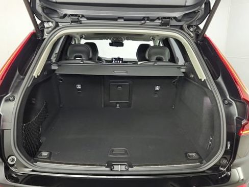 Used 2026 Volvo XC60 B5 Ultra w/ Protection Package AWD/4WD image 41