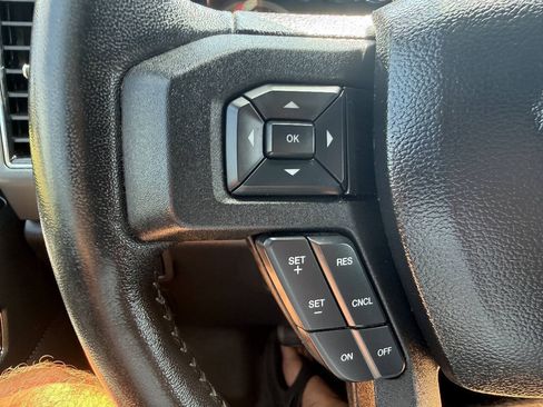 Used 2018 Ford F150 XLT w/ Equipment Group 302A Luxury AWD/4WD image 16