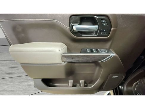 Certified 2022 Chevrolet Silverado 1500 LTZ image 9