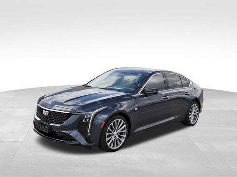 New 2026 Cadillac CT5 Premium Luxury image 2