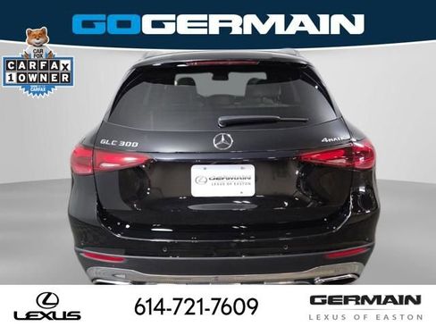 Used 2024 Mercedes-Benz GLC 300 4MATIC image 10