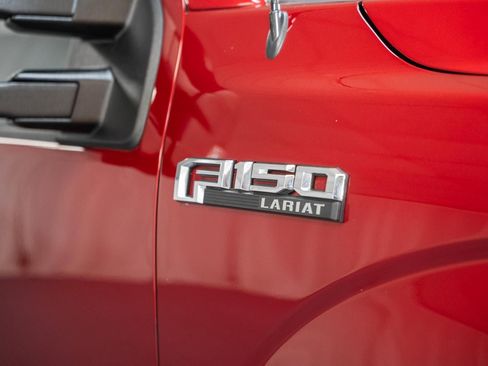 Used 2018 Ford F150 Lariat w/ Heavy-Duty Payload Package image 18