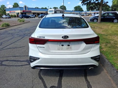 Used 2020 Kia Forte LXS FWD image 4