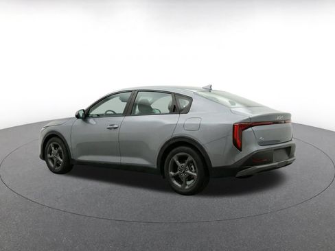 Used 2025 Kia K4 FWD image 7