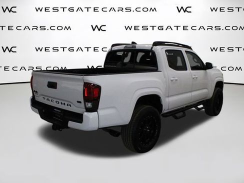 Used 2022 Toyota Tacoma SR image 43