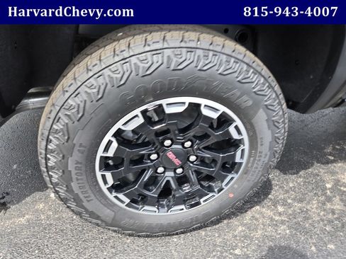 Certified 2026 GMC Canyon AT4 AWD/4WD image 40